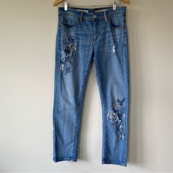 Pilcro High Rise Embroidered Boyfriend Jeans Medium Blue Size 28 Boho Distressed - Picture 2 of 15